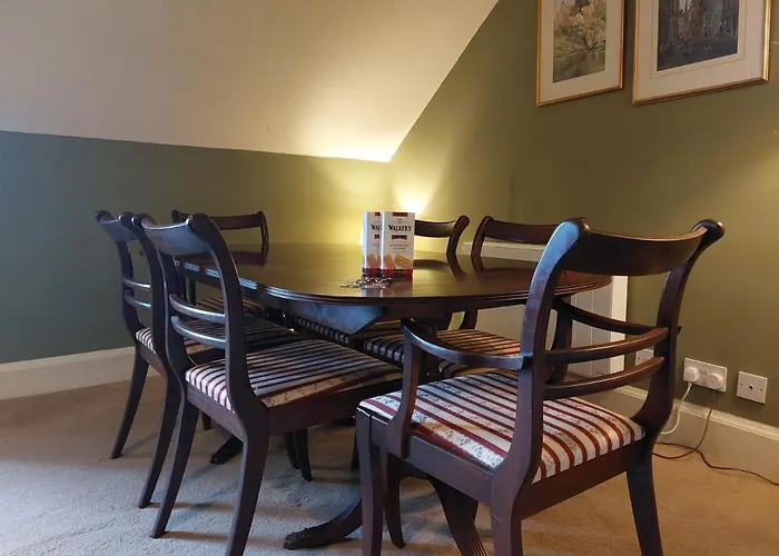 Stunning 5br Royal Mile Penthouse