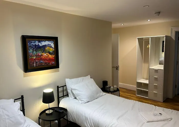 Twin With En-suite *