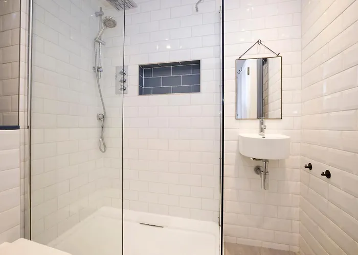 Apartment Joivy Splendid Near Haymarket Edinburgh