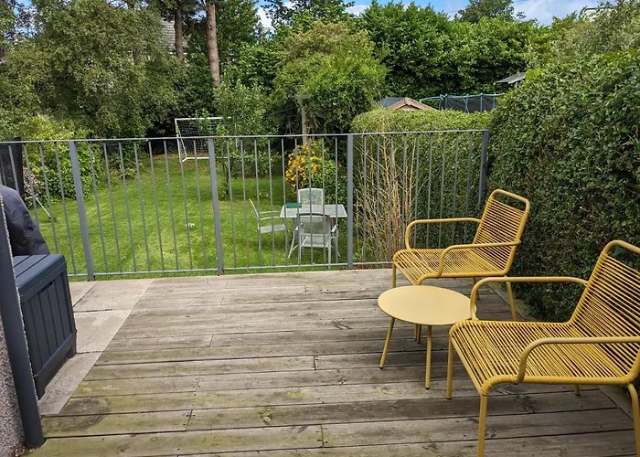 Private With Terrace And Free Parking Эдинбург