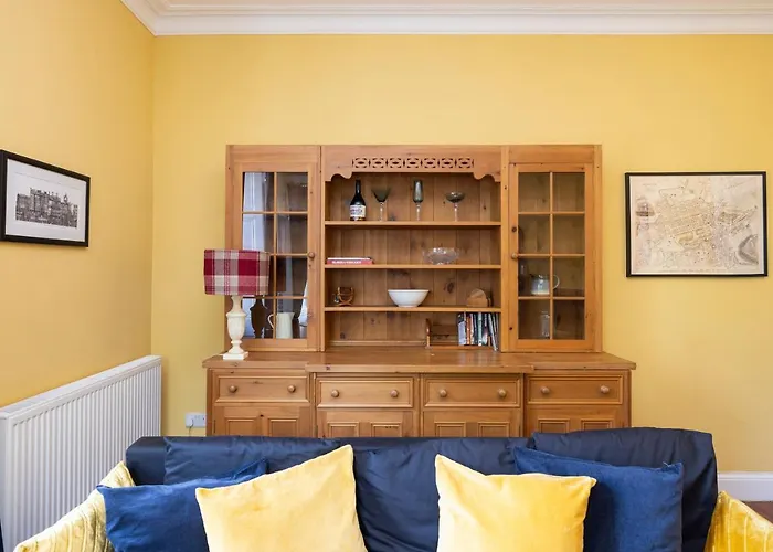 Holyrood Park Views Apartment