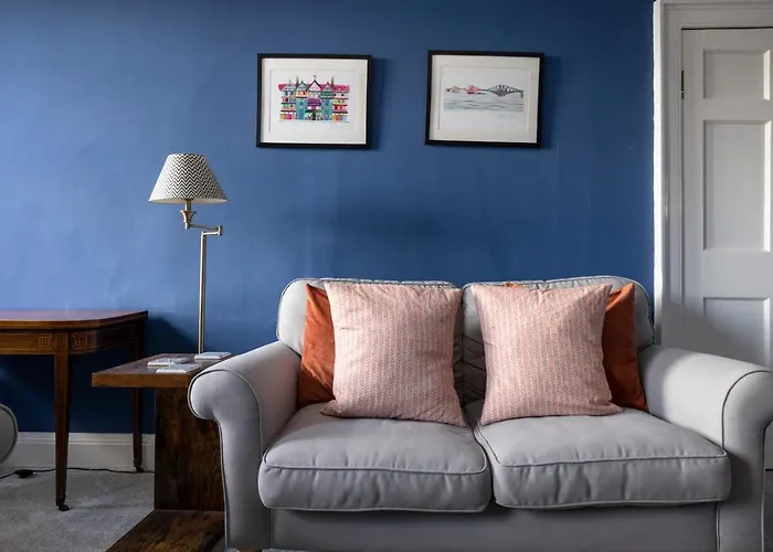Apartment Elegant 2-bedroom In Centre Edinburgh