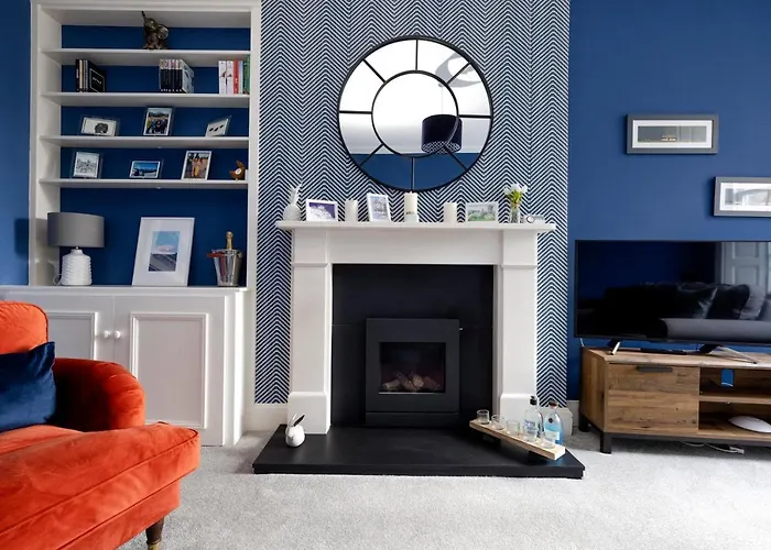 Elegant 2-bedroom In Centre Edinburgh