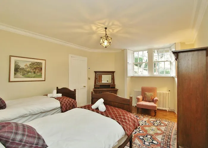Apartmán Elegant 3-bedroom Ramsay Garden In Centre Edinburgh