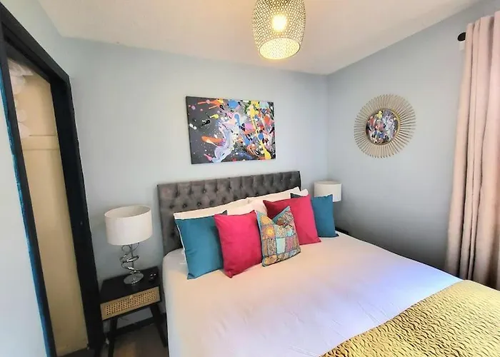 Harrismith Place By Sensational Short Lets & Serviced With Free Parking & Wi-fi Edimburgo