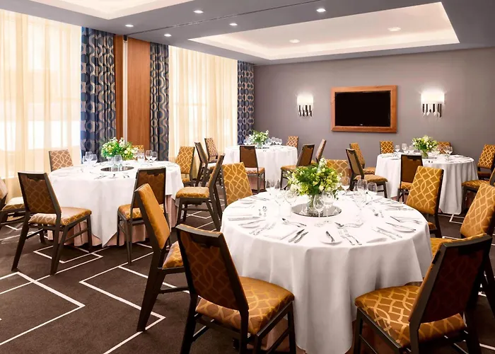 Sheraton Grand & Hotel 5*