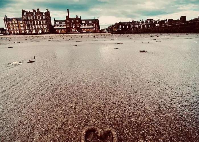 The Coorie @ Portobello, Edinburgh's Seaside. Apartment Edinburgh