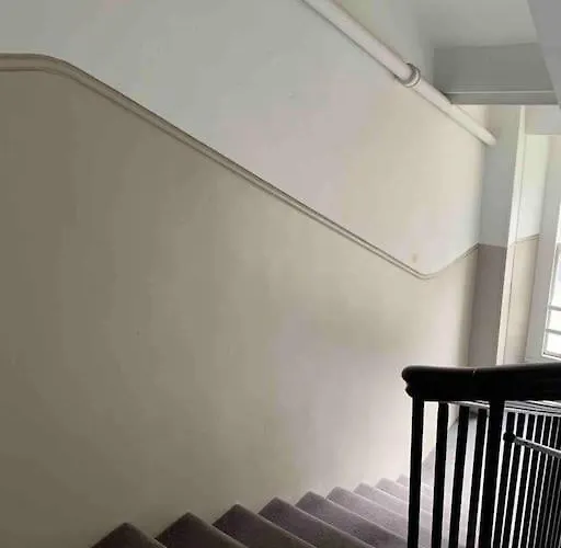 Modern Flat With Views By The Royal Mile Lägenhet