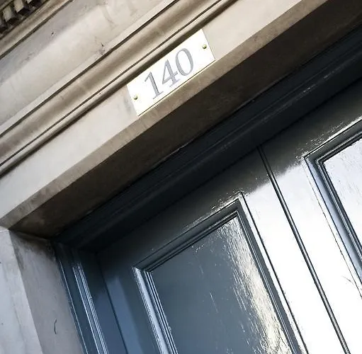 Destiny Scotland - Princes Street * Edinburg