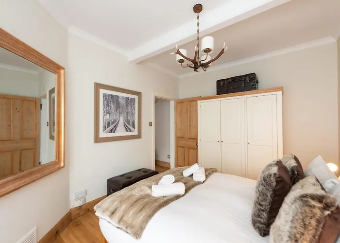 Charming Grassmarket 1 Bed Castle Pad * Edinburgh