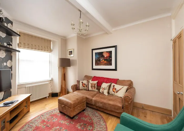 Charming Grassmarket 1 Bed Castle Pad Apartment *