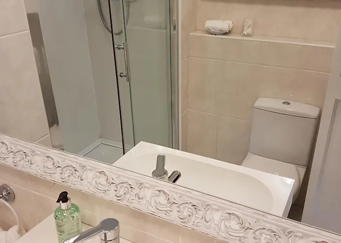 Barony House 5 Star Boutique Bk Direct 5*