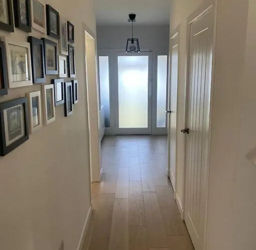 בית נופש Kaimes Kip: Stylish Five Bedroom *