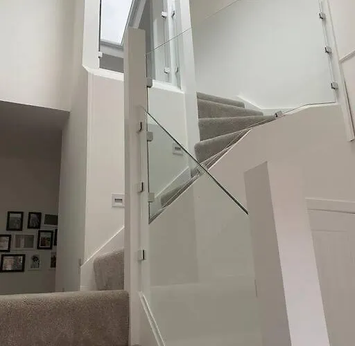 בית נופש Kaimes Kip: Stylish Five Bedroom