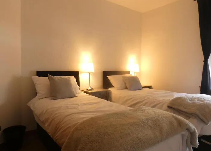 2-bed Flat In אדינבורו