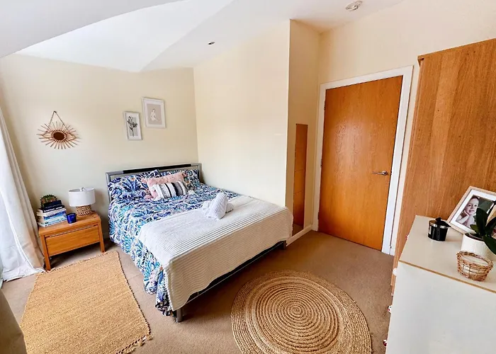 Arthurs Penthouse - Central Leith Walk 2-storey - Free Parking & Fast Wifi Διαμέρισμα
