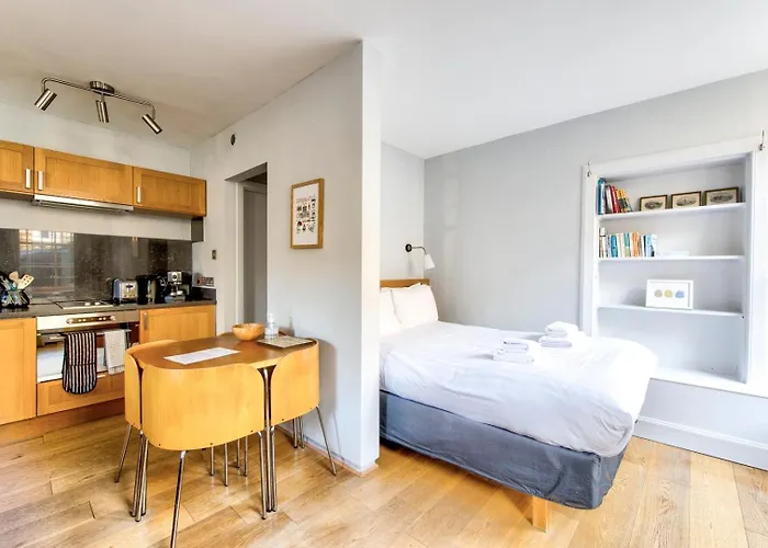 Lejlighed Guestready - Edinburgh's New Town Cosy Hideaway *