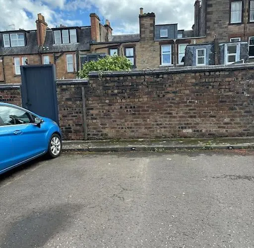 Quiet For Upto 4 People * Edinburgh