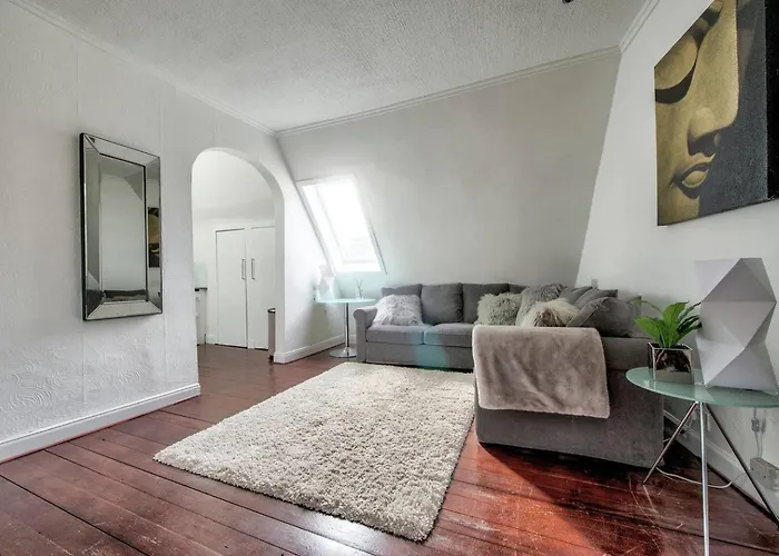 Guestready - Modern 2br On The Royal Mile! * אדינבורו