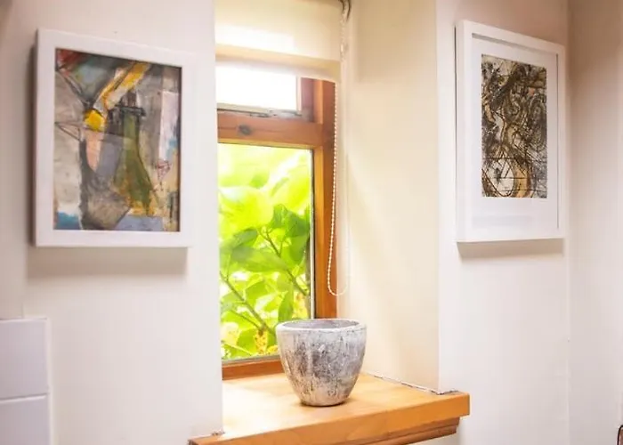 Guestready - Classic Charm Near Holyrood Park *