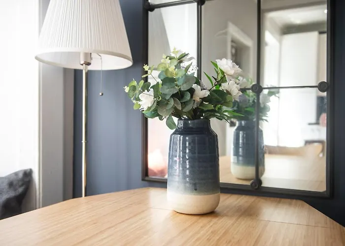 Guestready - Spacious And Beautiful 2br Flat In Morningside אדינבורו