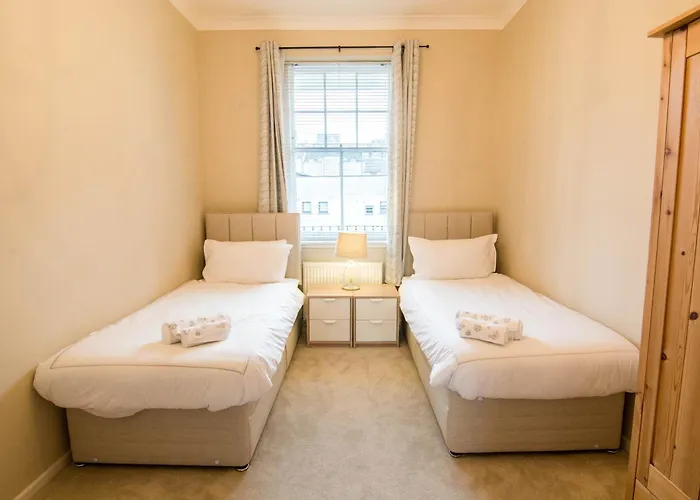 Tron Square - 419 Edinburgh