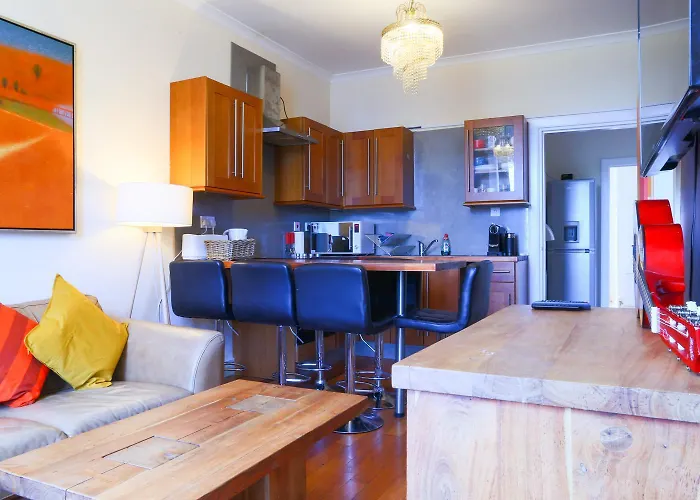 Апартаменты Royal Mile, Large 5 Bed Эдинбург