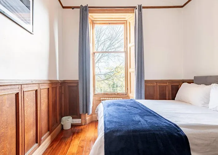 Apartment Luxury Victorian 5 Bedroom By Lady Road *