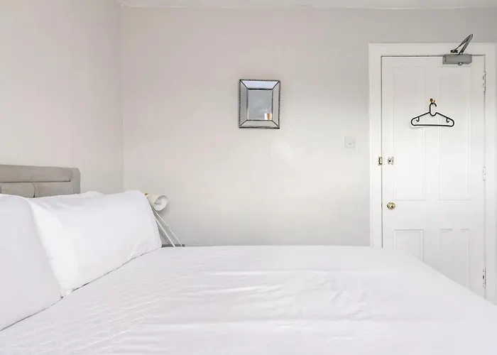 Apartment Luxury Victorian 5 Bedroom By Lady Road Edinburgh