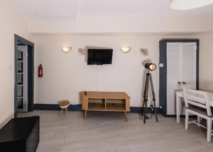 Warm&welcoming Meadows 7 - City Centre 에든버러