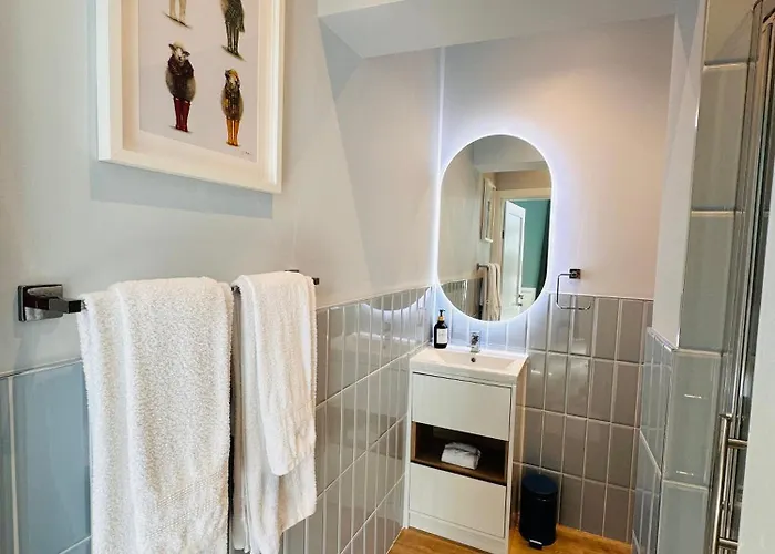 דירה Luxury Modern L L Pet Friendly *