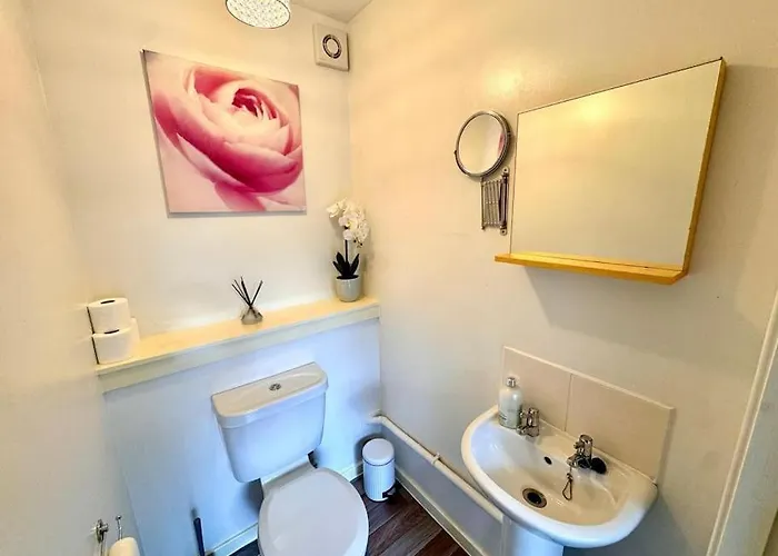 Three Bedroom House Nyaraló *