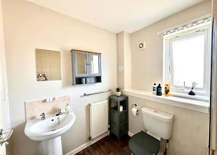 Three Bedroom House Nyaraló