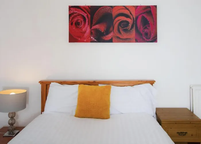 Comfortable And Spacious Retreat By The Meadows! Apartamento *