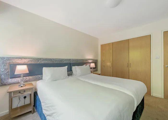 Aparthotel Princes Street