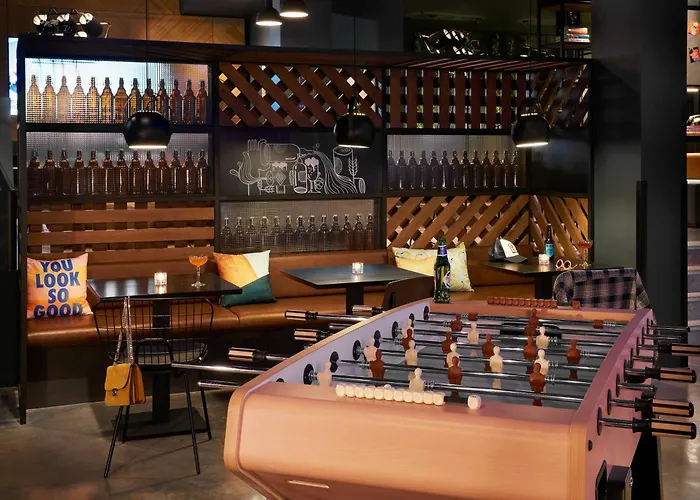 Moxy Edinburg