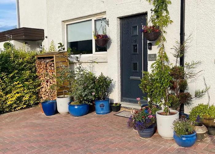 Private With Separate Shower And Free Parking Edinburgh