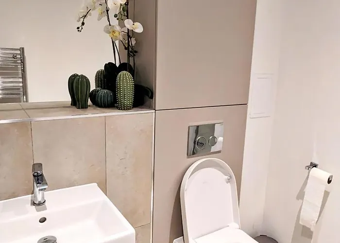 מלון דירות Luxury In Center