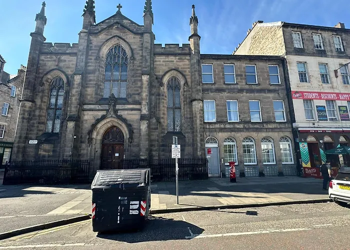 The Bristo דירה *