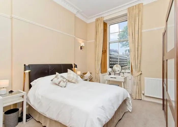 Stylish Murrayfield Sanctuary Apartmán *