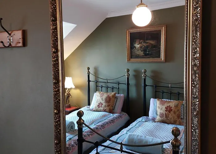 Stunning 5br Royal Mile Penthouse * إدنبرة