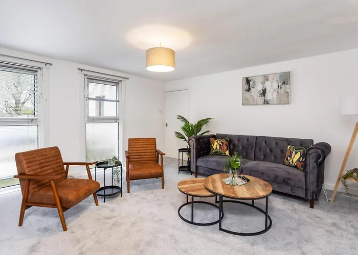 Stylish 3bed House Near Airport Edynburg