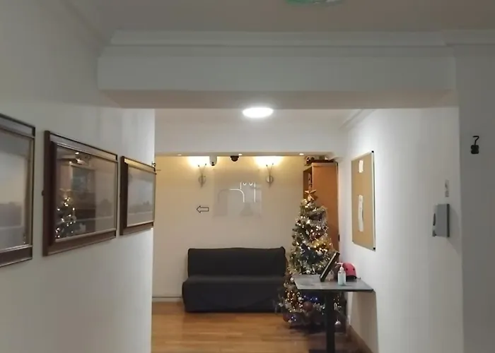 Victoria Park House Hostel