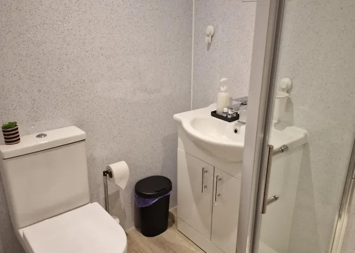 Victoria Park House Hostel Edinburgh