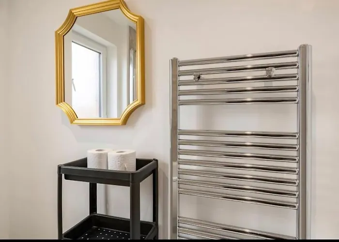 Holiday home Superb Townhouse Silent Edinburgh