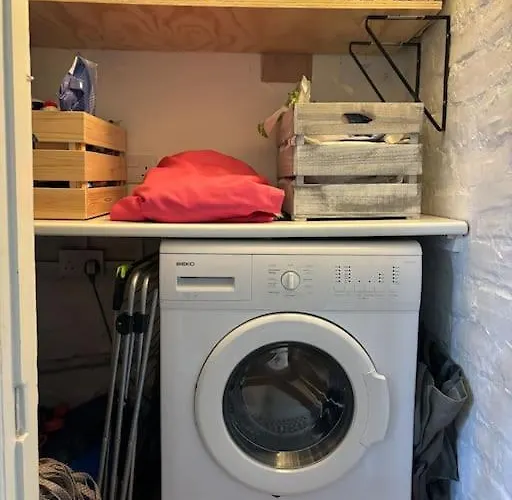 Artist Colony With Sauna And Private Garden, And Easy Walk To Centre * Edinburgh
