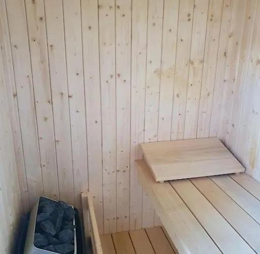 Artist Colony With Sauna And Private Garden, And Easy Walk To Centre * Edinburgh