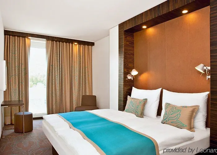One Edinburgh-royal Hotel 3*