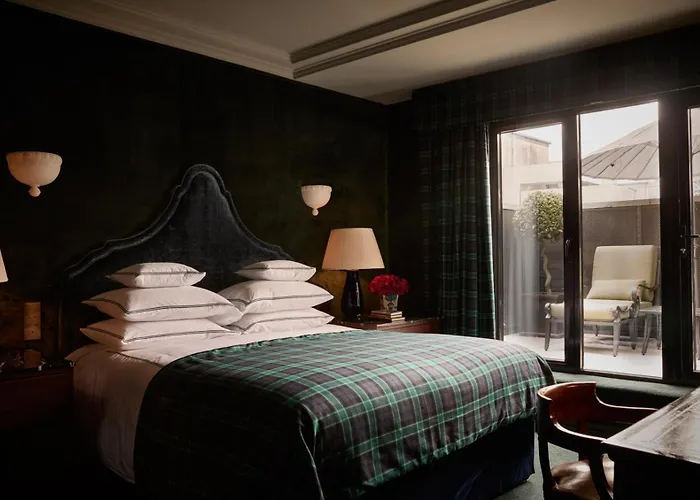 Hotel 100 Princes Street