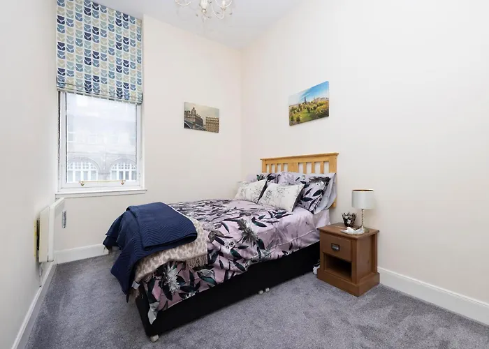 Stylish 2-bedroom Old Town Next To Royal Mile Appartamento